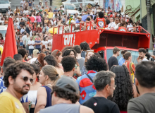 Omulú do Afoxé do Bandererê sai às ruas BH contra o racismo religioso