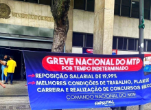 Servidoras e servidores do Ministério do Trabalho em greve fazem manifestação em BH