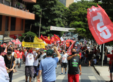 Grito “Bolsonaro Nunca Mais” ecoa nas ruas de Belo Horizonte