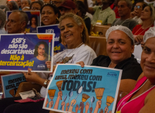 Plenária de ASBs deixa claro: “Não me engana não, terceirização é precarização”