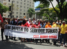 Jornal da CUT Minas: Valorize os servidores e os serviços públicos