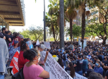 Servidoras e servidores protestam contra reforma da Previdência de Romeu Zema