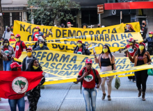 Em atos simbólicos, BH denuncia racismo, fascismo e defende empresas públicas