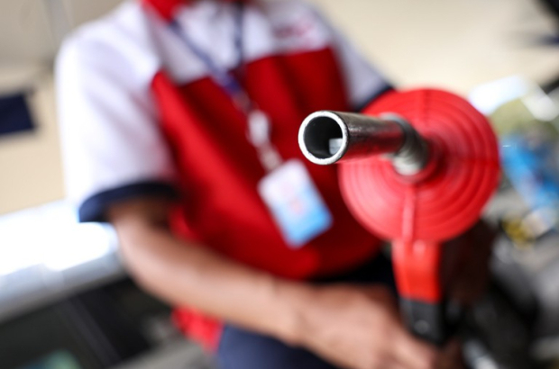 Lula zera PIS/Cofins do diesel para conter alta do preço internacional do petróleo