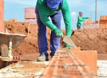 Com mudança no cálculo, homens vão trabalhar 5 anos a mais e receber menos