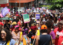 Mulheres ocupam o Centro de BH no 8M contra a violência e por direitos