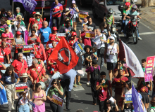 Mulheres voltam às ruas de Belo Horizonte para barrrar o PL do Estupro