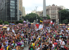 Mulheres realizam um 8 de Março histórico em Belo Horizonte