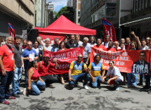 Trabalhadoras e trabalhadores protestam em BH contra altas taxas de juros