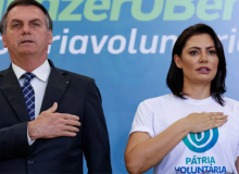 Silêncio de Bolsonaro e Michelle na Polícia Federal revela medo e comprometimento