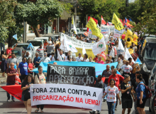 Docentes da UEMG decidem pela continuidade da greve