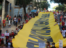 Grito “Fora Bolsonaro” ecoa mais forte nas ruas de Belo Horizonte