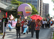 Greve nacional: educadoras e educadores saem às ruas de Belo Horizonte pelo pagamento do piso salarial - fotos Rogério Hilário