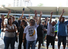 Greve no Metrô continua, mesmo com aumento da multa do TRT. Categoria protesta na CBTU-MG, ocupada por usuários - Rogério Hilário