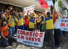 Trabalhadoras e trabalhadores dos Correios continuam em greve geral e vão a Brasília no dia 21 - Fotos Rogério Hilário